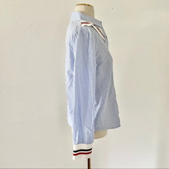 Women's Size Medium Blue/White Striped Ruffle Knit Long Sleeve Button Down Shirt - Picture 5 of 7